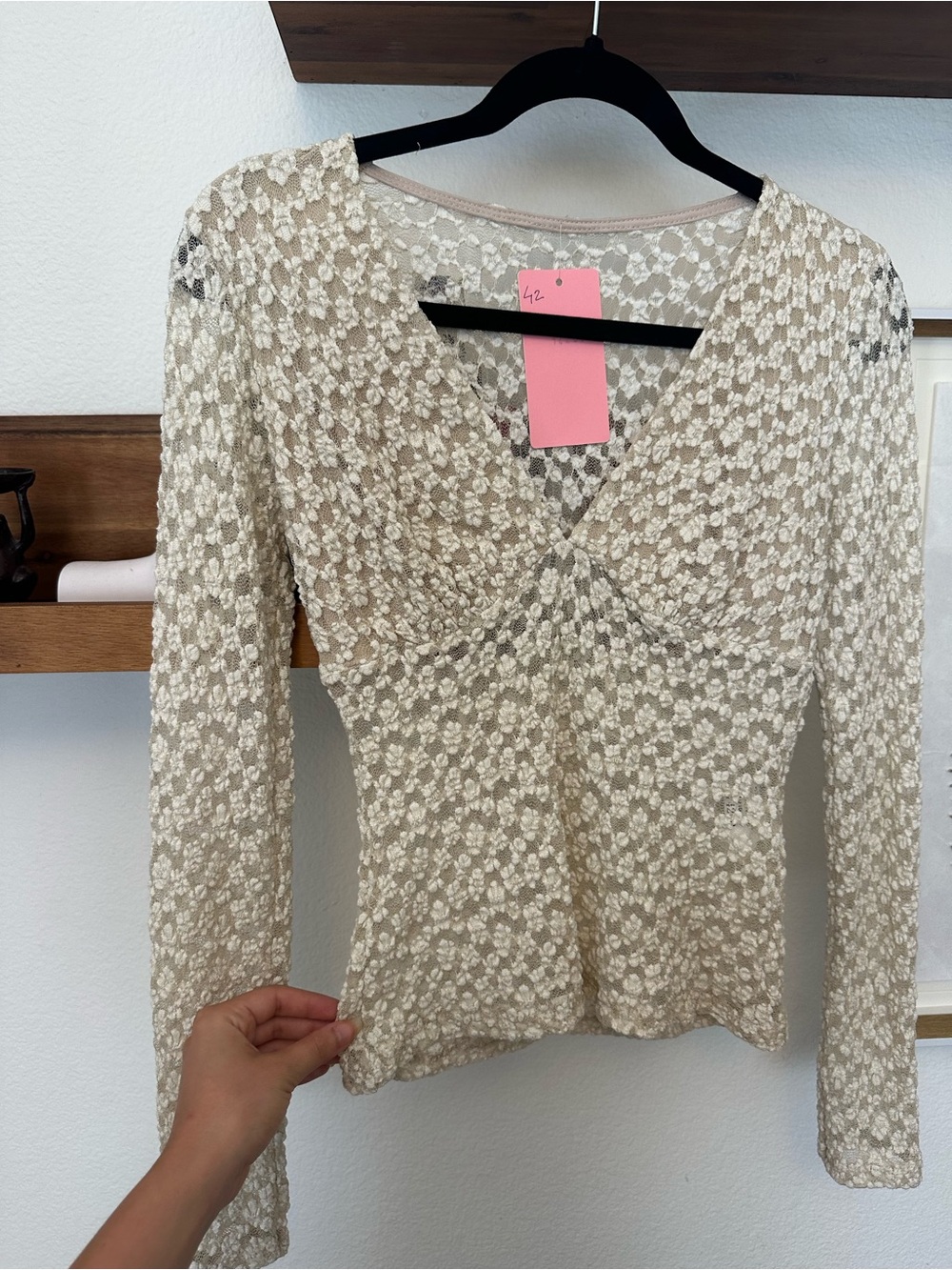 Women's Lace Long-Sleeve V-Neck Top — Cream MADE IN ITALY
